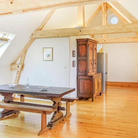 Appartement 2 Bedroom Amazing In