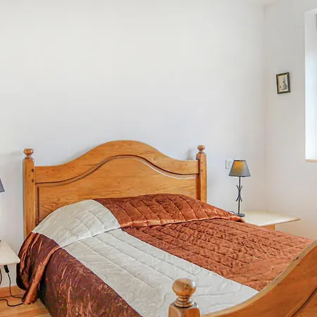 2 Bedroom Amazing In Apartment