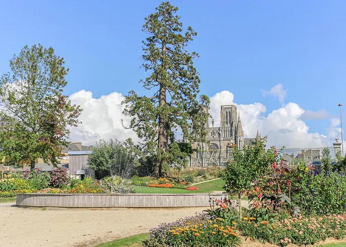 2 Bedroom Amazing In Apartment Ponts